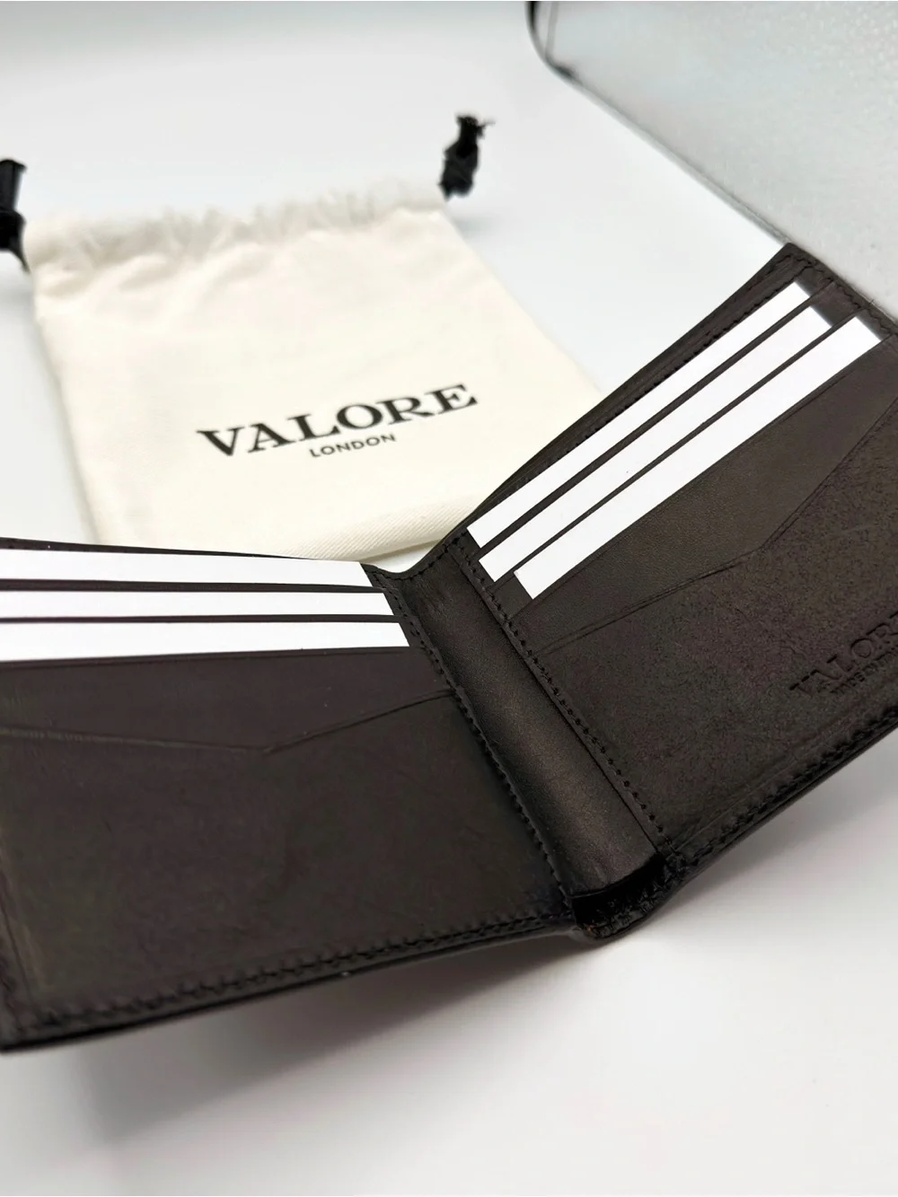 Men's Black Leather Bifold Wallet